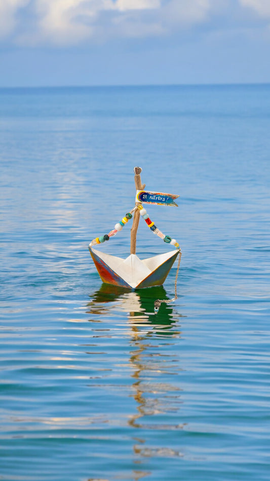 Marina Loves Paper Boats- Χάρτινο Καραβάκι Σε Λατρεύω!